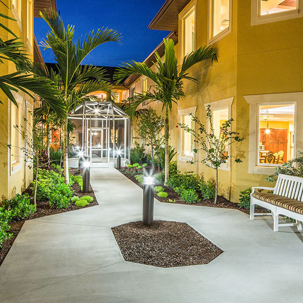 Beautiful Courtyards at Memory Care Community Aravilla Sarasota