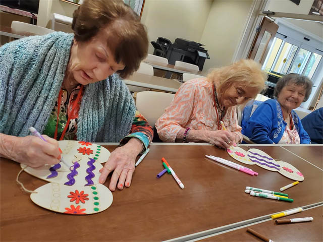 Memory Care Blog Aravilla Sarasota - Fun activities